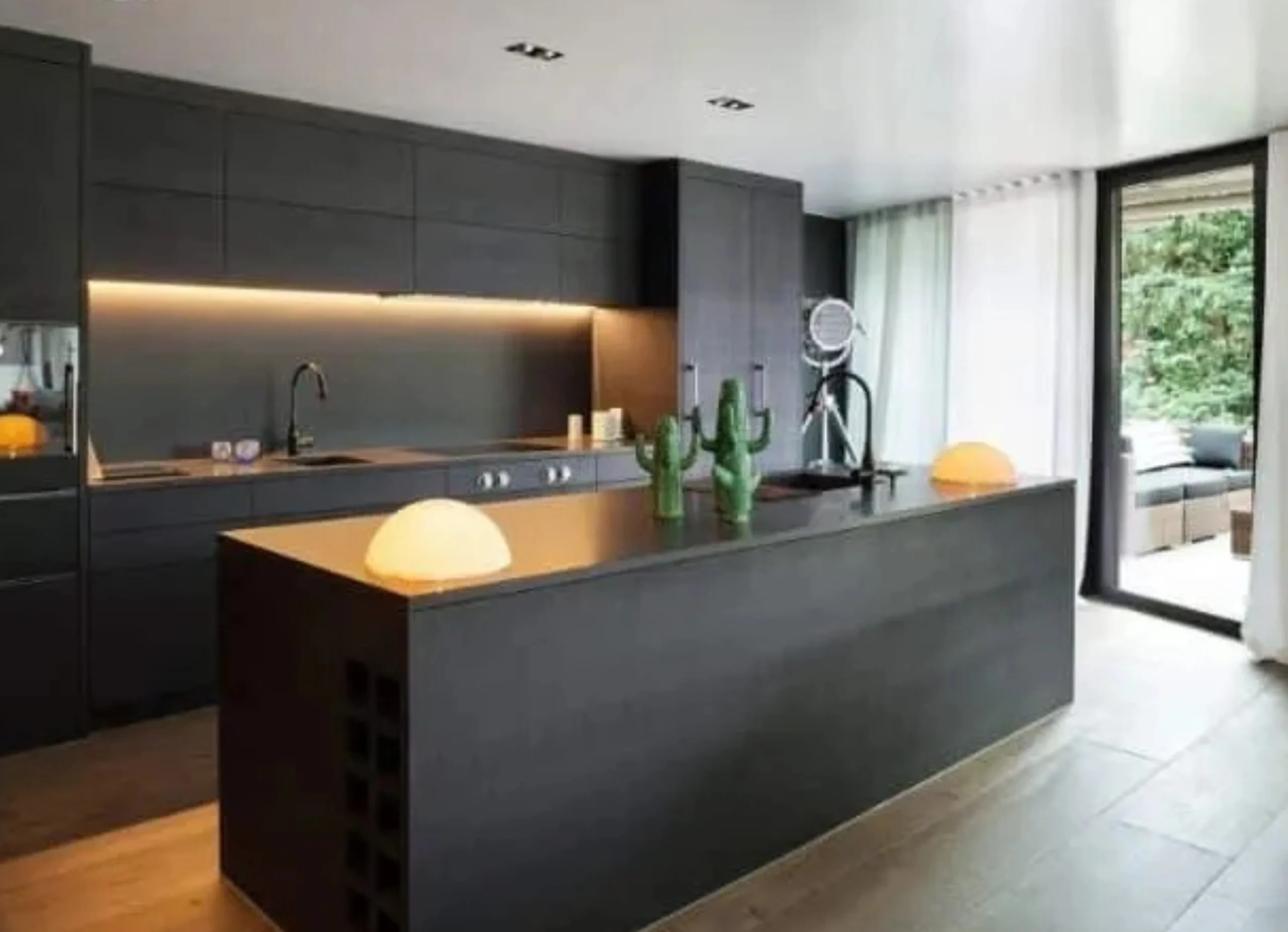 Purti Tatsam Rajarhat kitchen place